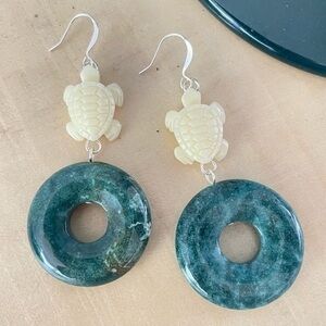 2/$29 Handmade Turtle Drop Statement Earrings Ivory Cream Acrylic Green Marbled